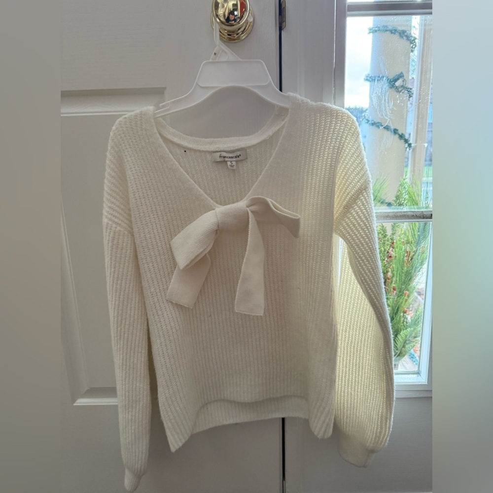 Francesca’s Bow Tie Women’s S Sweater